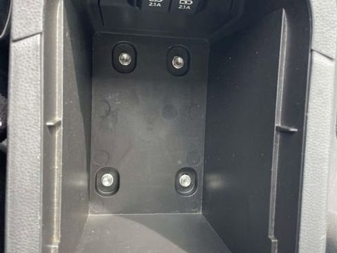 Used 2020 Toyota RAV4 XLE FWD image 29