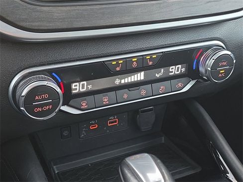 Certified 2025 Nissan Altima 2.5 SL image 19