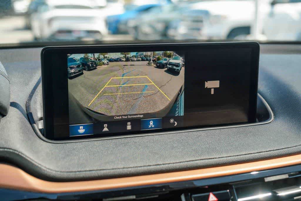 Used 2022 Acura MDX FWD image 22