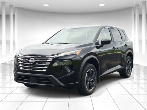 Used 2025 Nissan Rogue SV FWD image 7
