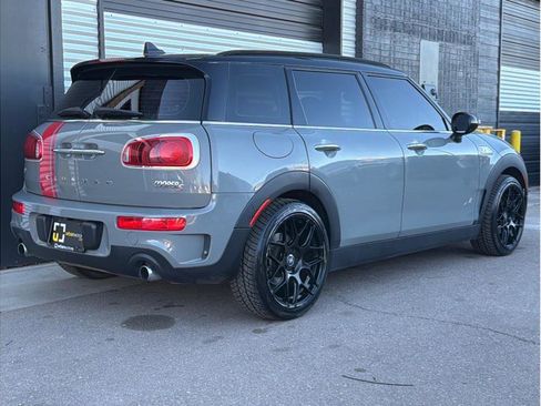 Used 2017 MINI Cooper Clubman S image 3