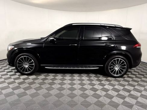 Used 2023 Mercedes-Benz GLE 450 4MATIC image 3