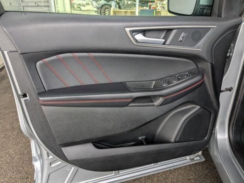 Used 2024 Ford Edge ST-Line image 24