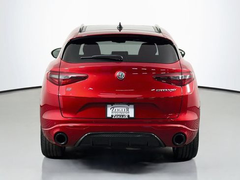 Used 2023 Alfa Romeo Stelvio Veloce AWD/4WD image 6