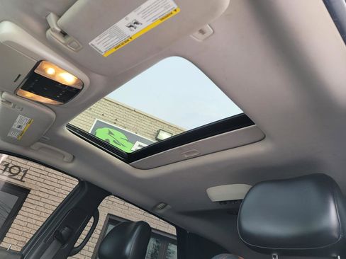 Used 2018 Dodge Durango GT image 31