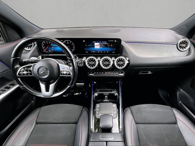 Used 2023 Mercedes-Benz GLA 250 4MATIC image 16