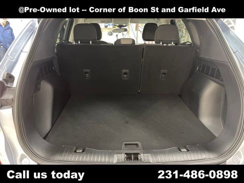 Used 2022 Ford Escape SE w/ Convenience Package image 22