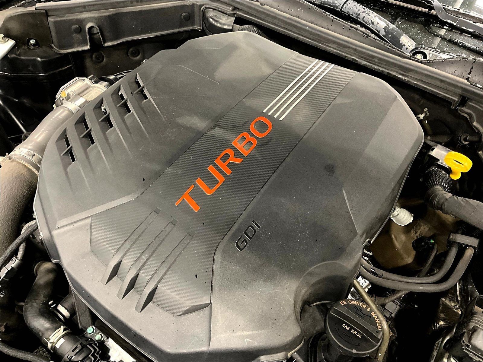 Used 2018 Kia Stinger GT1 AWD/4WD image 31