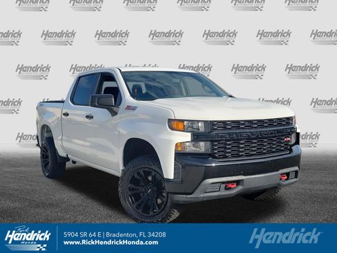 Used 2019 Chevrolet Silverado 1500 Custom Trail Boss w/ Custom Convenience Package AWD/4WD image 1