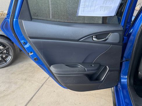 Used 2018 Honda Civic Sport image 22