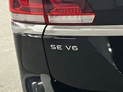 Certified 2023 Volkswagen Atlas SE image 38