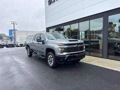 Used 2024 Chevrolet Silverado 2500 Custom w/ Custom Value Package
