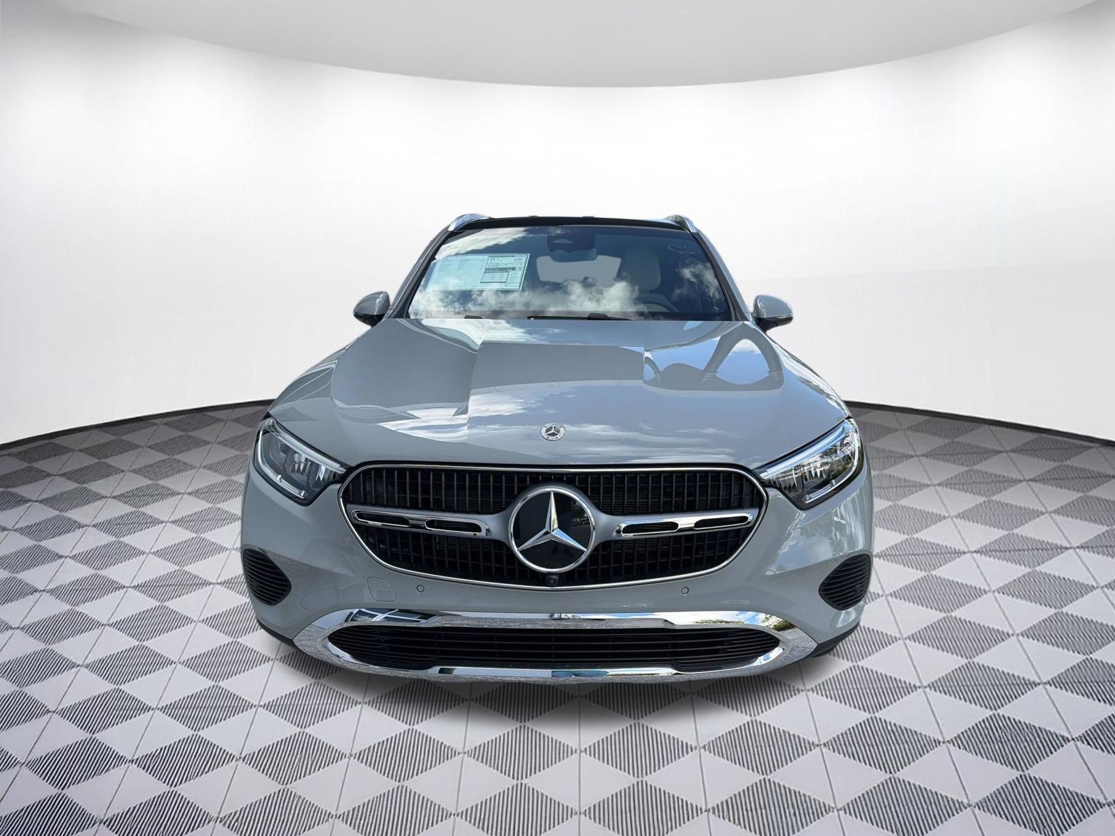 Used 2027 Mercedes-Benz GLC 300 image 6