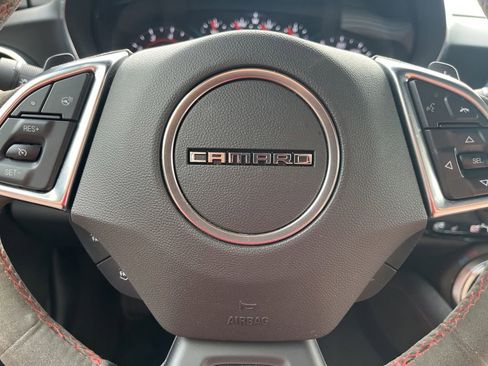 Used 2017 Chevrolet Camaro ZL1 RWD image 59
