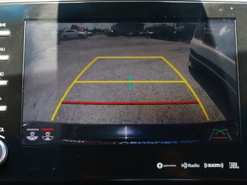 Used 2019 Toyota Avalon Touring FWD image 37