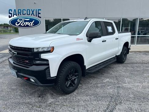 Used 2020 Chevrolet Silverado 1500 LT Trail Boss AWD/4WD image 1