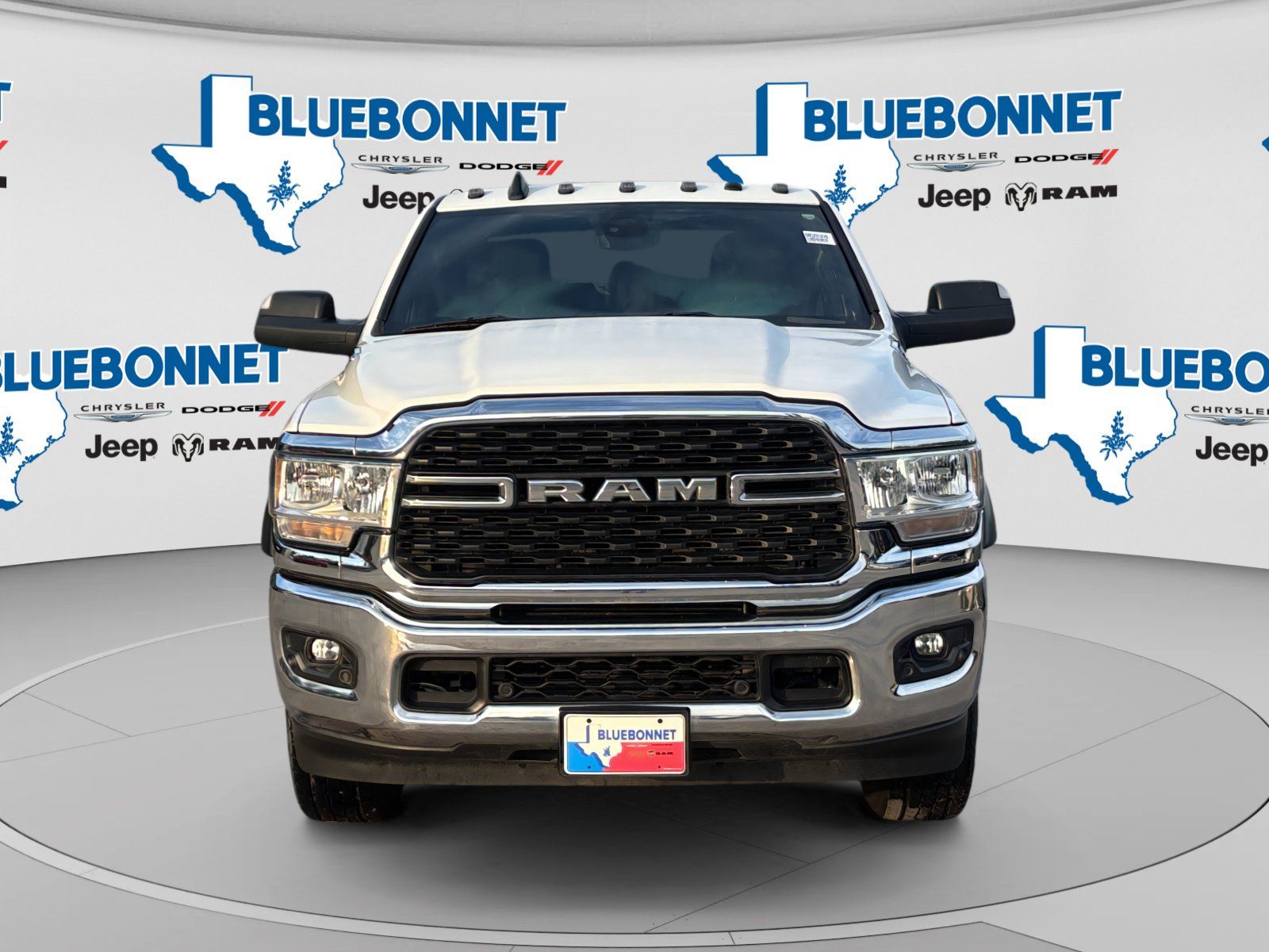 Used 2022 RAM 2500 Lone Star w/ Level A Equipment Group AWD/4WD image 2