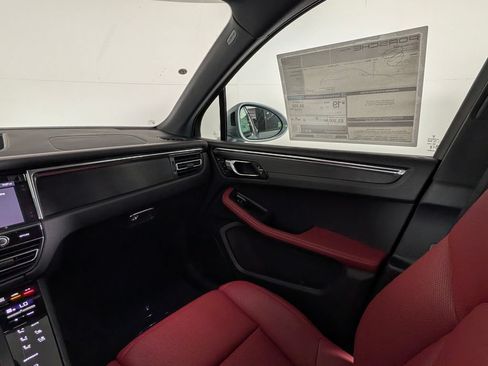 New 2026 Porsche Macan GTS AWD/4WD image 23