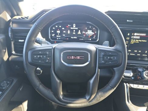 Used 2024 GMC Sierra 1500 AT4 w/ Technology Package image 8