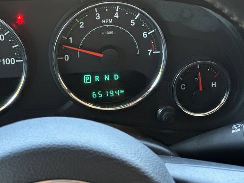 Used 2016 Jeep Wrangler Sport AWD/4WD image 25