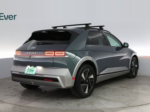 Used 2025 Hyundai Ioniq 5 Limited image 12