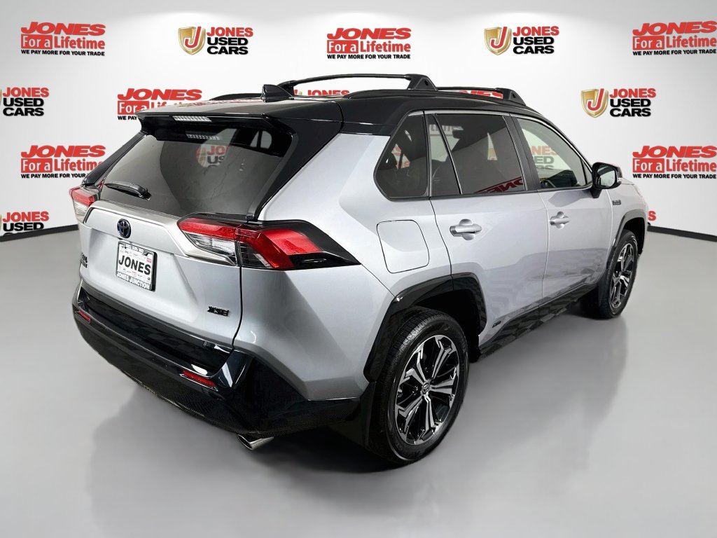 Certified 2023 Toyota RAV4 XSE w/ Weather Package AWD/4WD image 19