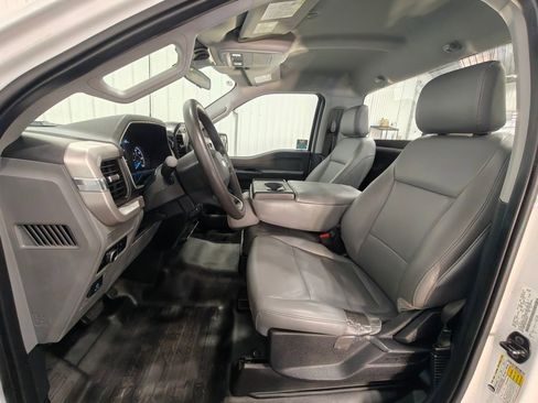 Used 2023 Ford F150 XL image 24