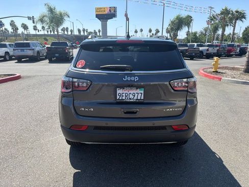 Used 2023 Jeep Compass Limited w/ Sun and Sound Group AWD/4WD image 4
