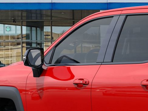 New 2025 Chevrolet Silverado EV LT image 13