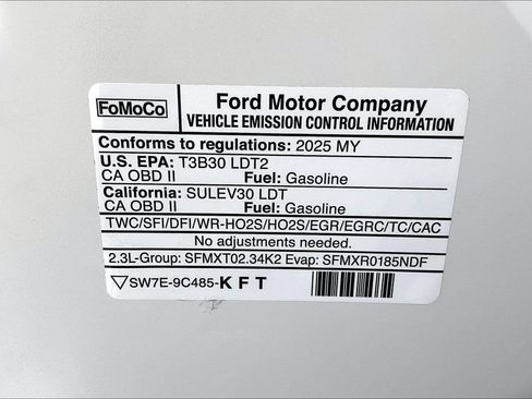 Used 2025 Ford Explorer Active w/ Active Comfort Package AWD/4WD image 37