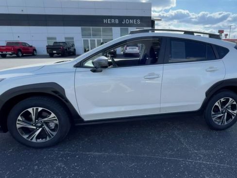 Used 2025 Subaru Crosstrek 2.0i Premium AWD/4WD image 4