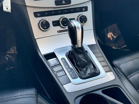 Used 2013 Volkswagen CC Sport Plus image 20