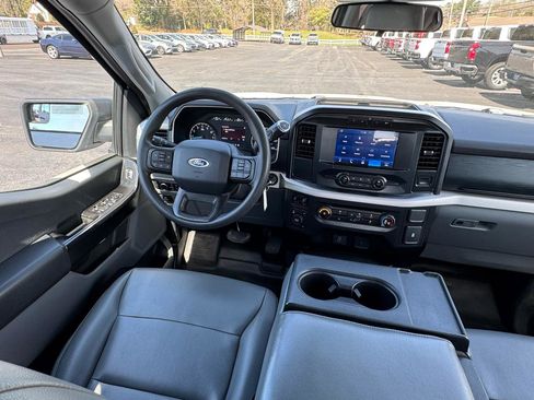 Used 2021 Ford F150 XL w/ Trailer Tow Package image 18