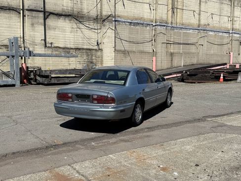Used 2004 Buick Park Avenue w/ Prestige Feature Package FWD image 10
