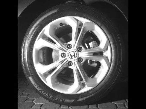 Used 2024 Honda Accord LX image 9