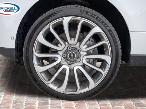 Used 2018 Land Rover Range Rover Supercharged AWD/4WD image 39