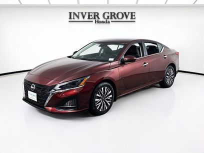 Used 2023 Nissan Altima 2.5 SV