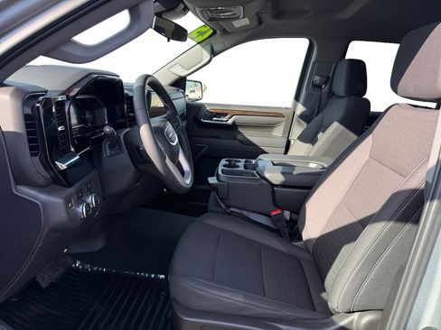 Certified 2025 GMC Sierra 1500 Elevation image 10