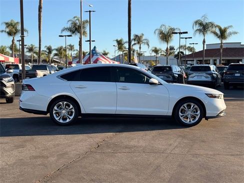 Used 2023 Honda Accord LX image 4