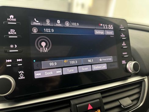 Used 2022 Honda Accord EX-L image 12