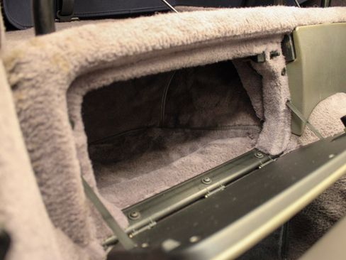 Used 1992 Porsche 911 America Roadster image 48