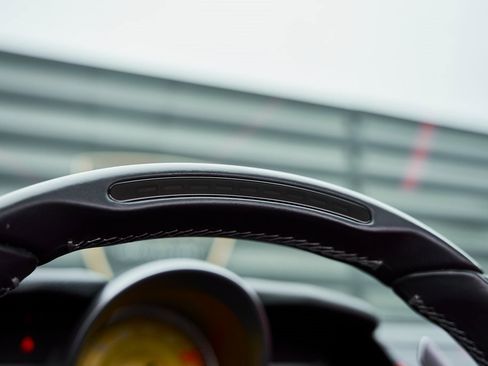 Used 2022 Ferrari 812 GTS image 60