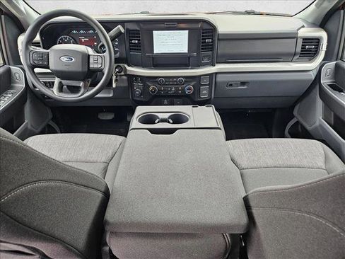 Used 2025 Ford F250 XLT AWD/4WD image 16