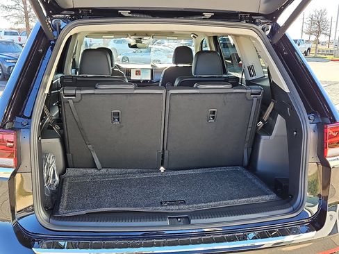 New 2026 Volkswagen Atlas SEL Premium R-Line image 6