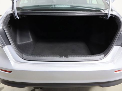 Used 2025 Honda Accord SE image 17