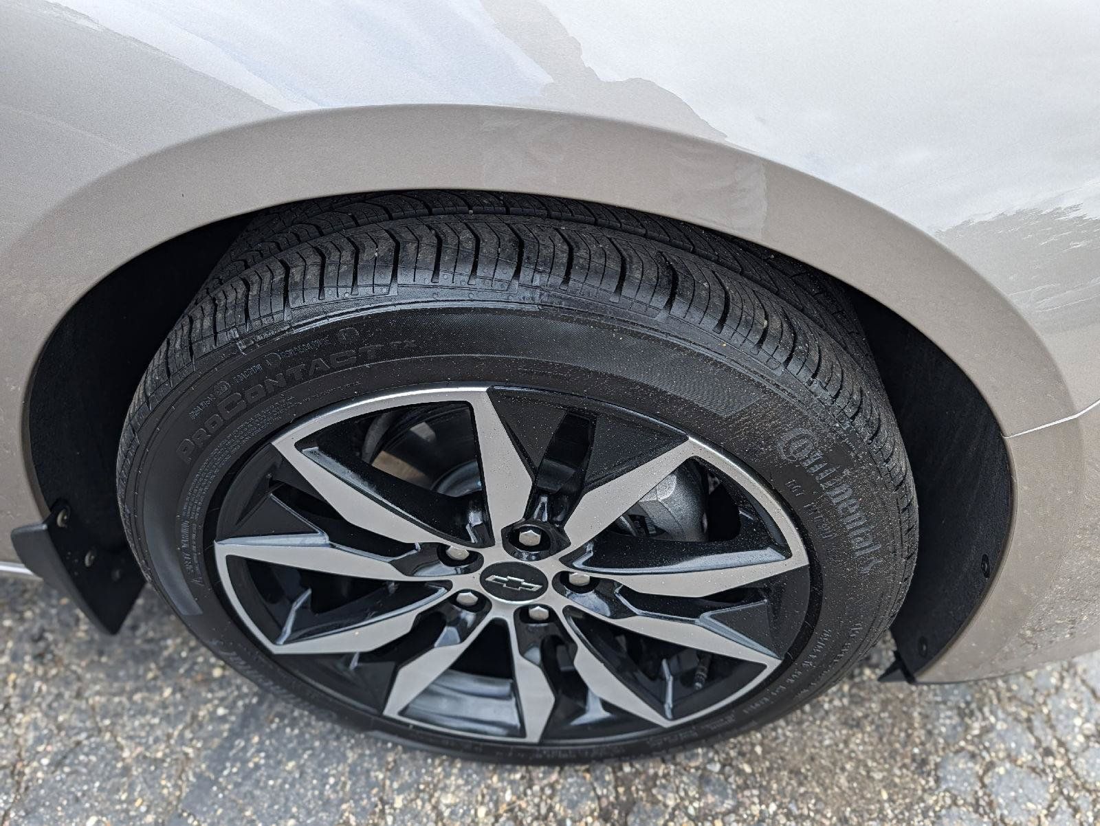 Used 2025 Chevrolet Malibu RS FWD image 35