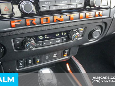 Used 2025 Nissan Frontier PRO-4X w/ Pro Convenience Package image 43