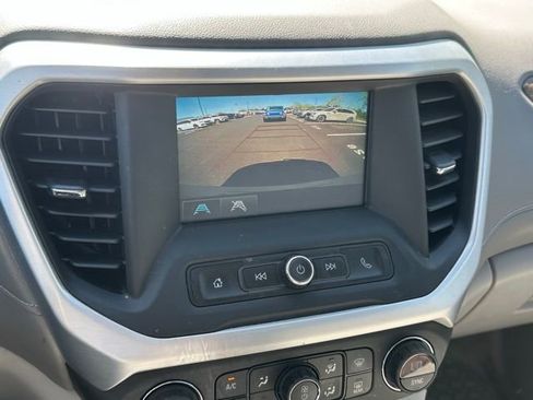 Used 2019 GMC Acadia SLE FWD image 27