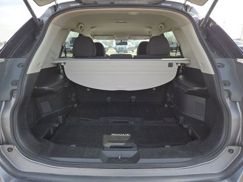 Used 2016 Nissan Rogue SV AWD/4WD image 17