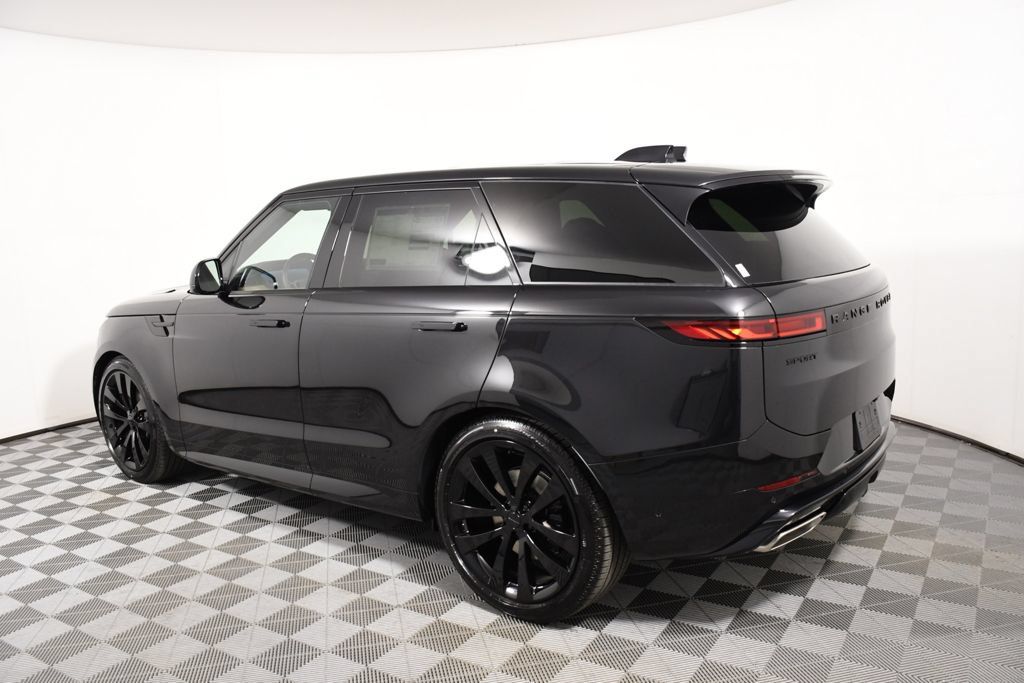 New 2026 Land Rover Range Rover Sport Dynamic SE AWD/4WD image 3